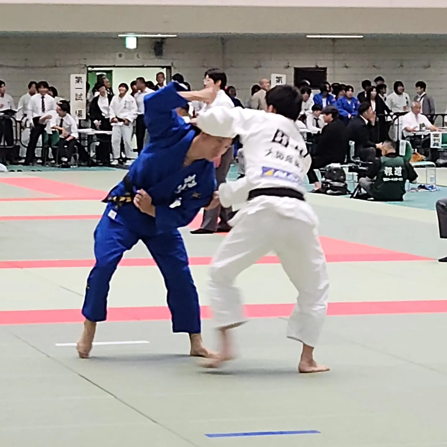 全日本学生柔道体重別選手権大会に、母校松山大学から2名が出場...